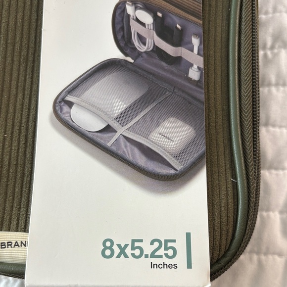 Tech Organizer in Green by U Brands - Picture 2 of 3